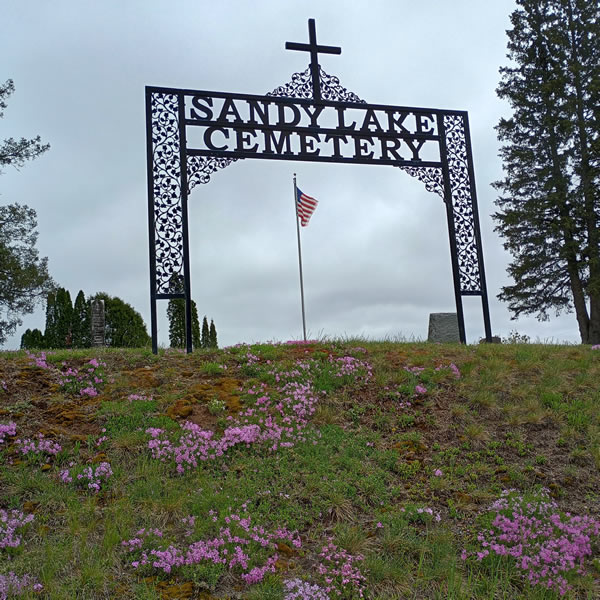 Photo of the cemetery gate